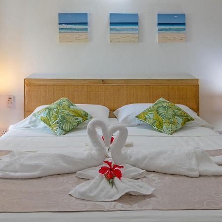 Hotel The Beach House Beau Vallon  Esterno foto