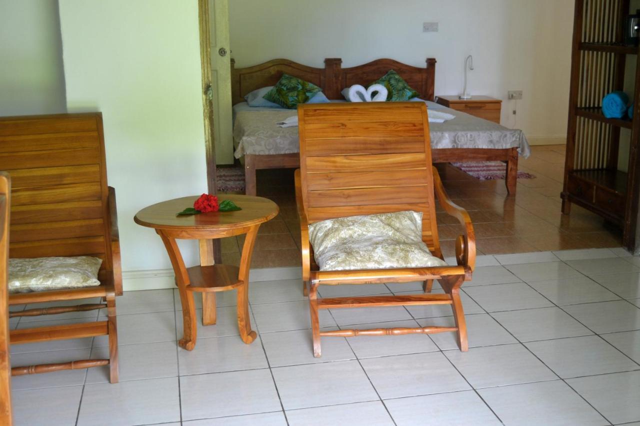 Hotel The Beach House Beau Vallon  Esterno foto