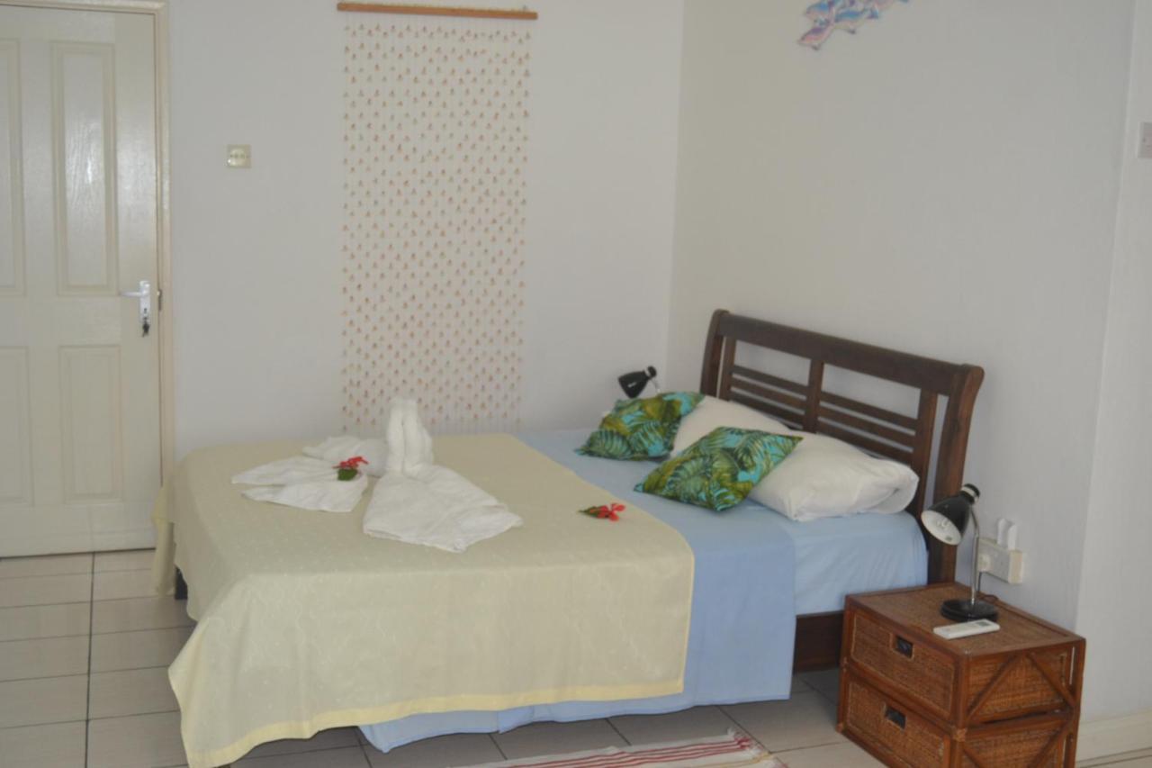 Hotel The Beach House Beau Vallon  Esterno foto