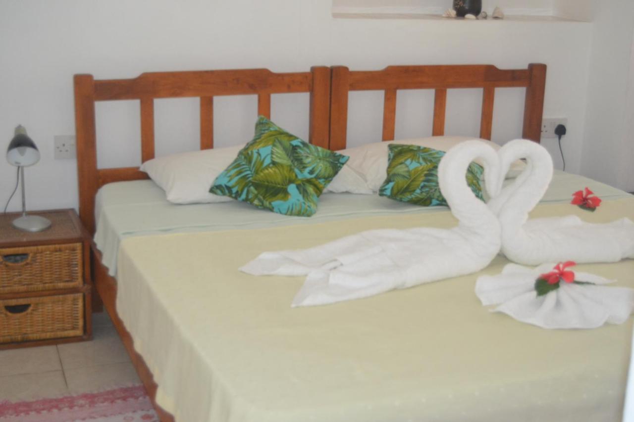 Hotel The Beach House Beau Vallon  Esterno foto