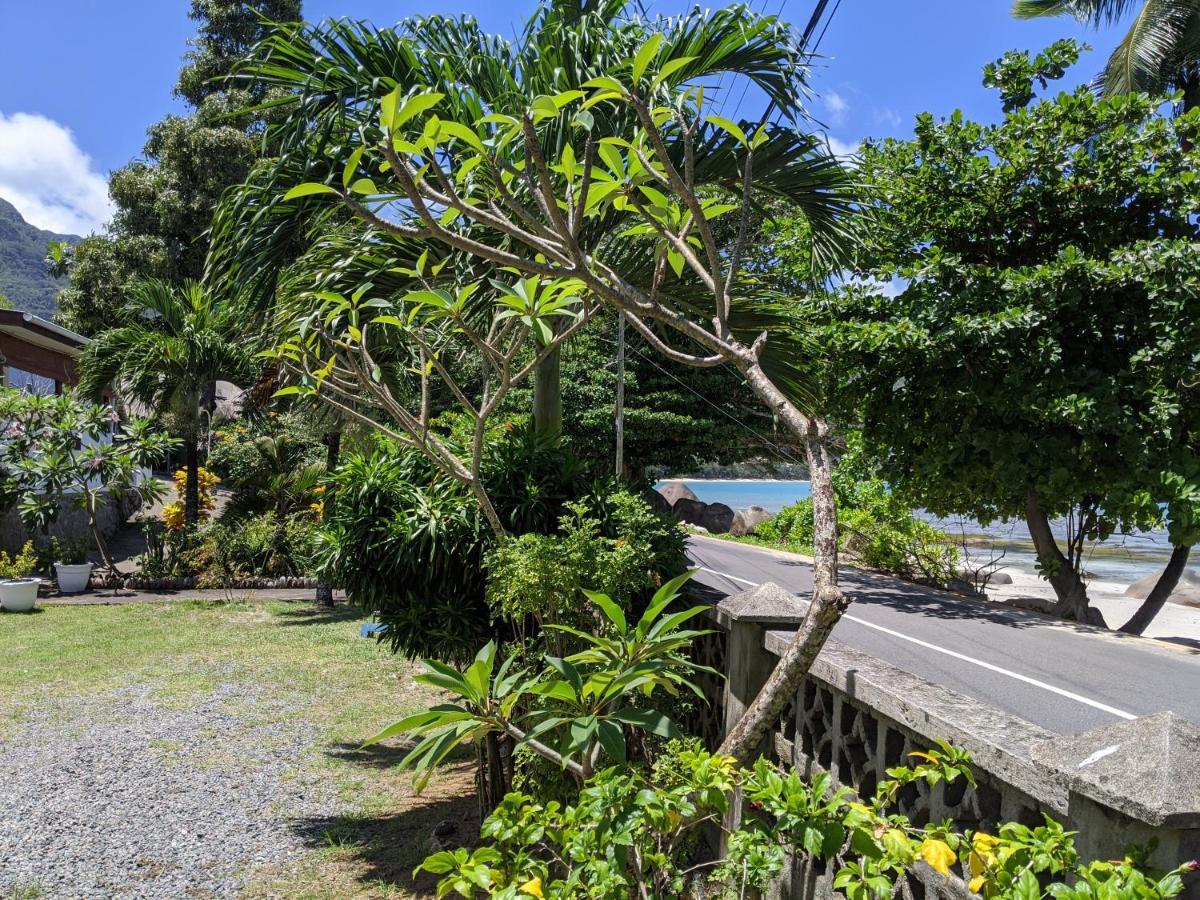Hotel The Beach House Beau Vallon  Esterno foto