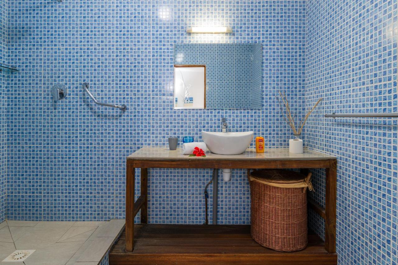 Hotel The Beach House Beau Vallon  Esterno foto