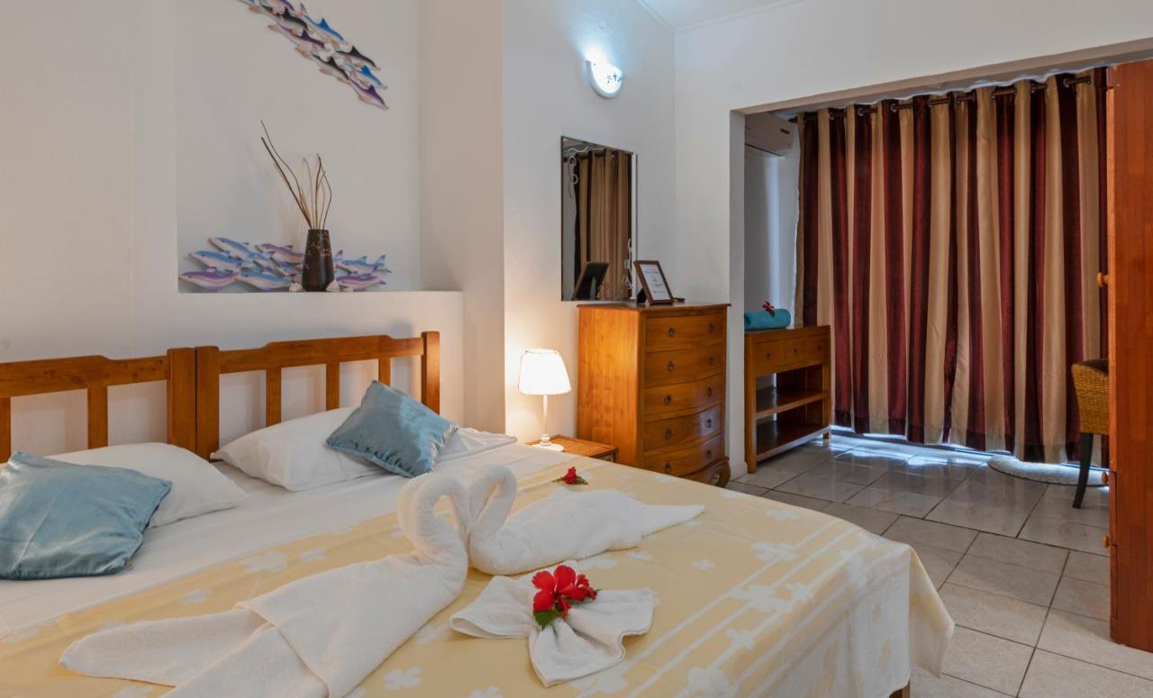 Hotel The Beach House Beau Vallon  Esterno foto