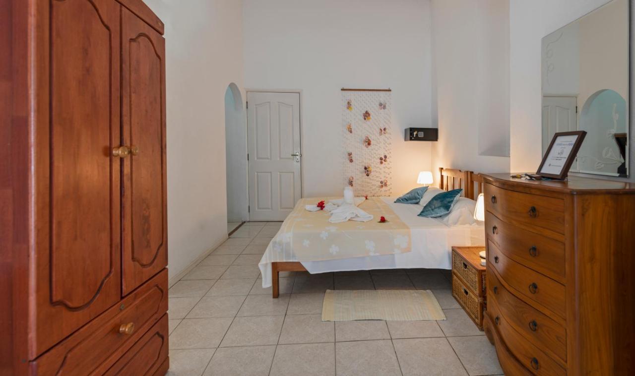 Hotel The Beach House Beau Vallon  Esterno foto