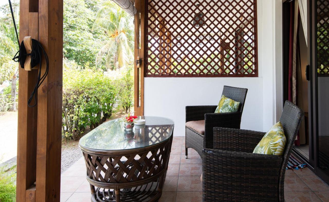 Hotel The Beach House Beau Vallon  Esterno foto